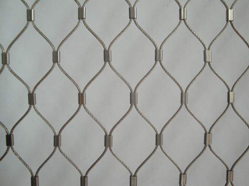 不銹鋼絲繩網(wǎng) 不銹鋼絲繩網(wǎng)